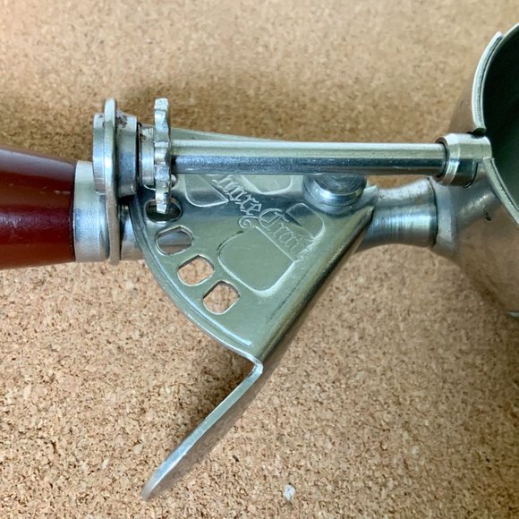 Vintage Shore Craft Ice Cream Scoop Stainless Bakelite Handle - Picture 12 of 16